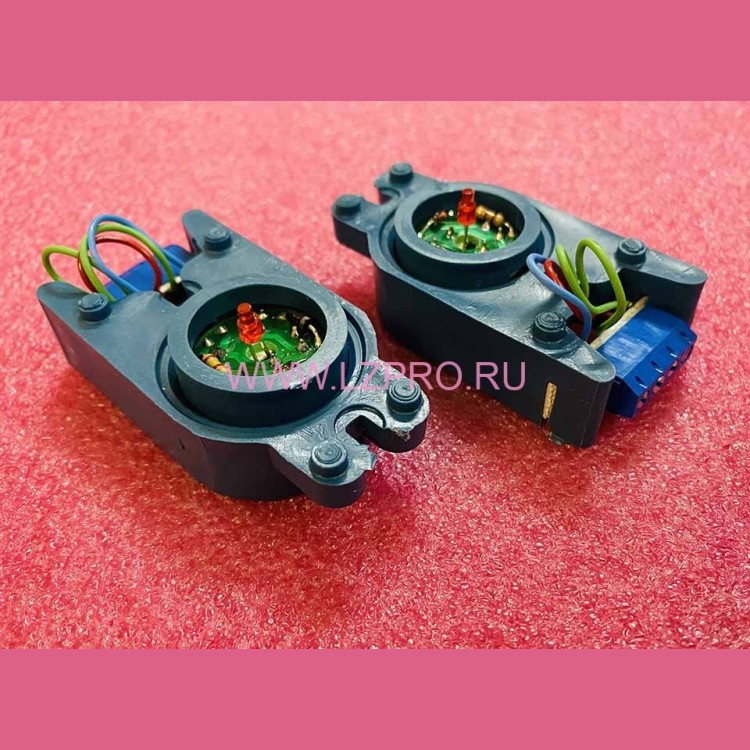 Модуль кнопочный красная индикация MCS-300 MCS-220 Otis GFA21240D10