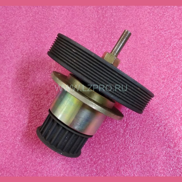 Ось с подшипником в сборе со шкивами L-153 мм привода дверей DO2000 FAA397B1 FAA198L1 Otis