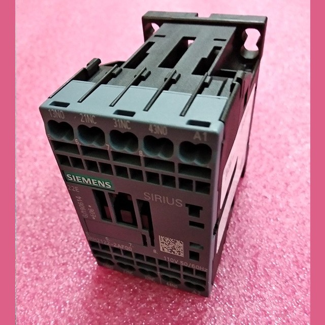 Контактор вспомагательный 110V 22E 2NO+2NC 3RH2122-2AF00 SIRIUS Siemens