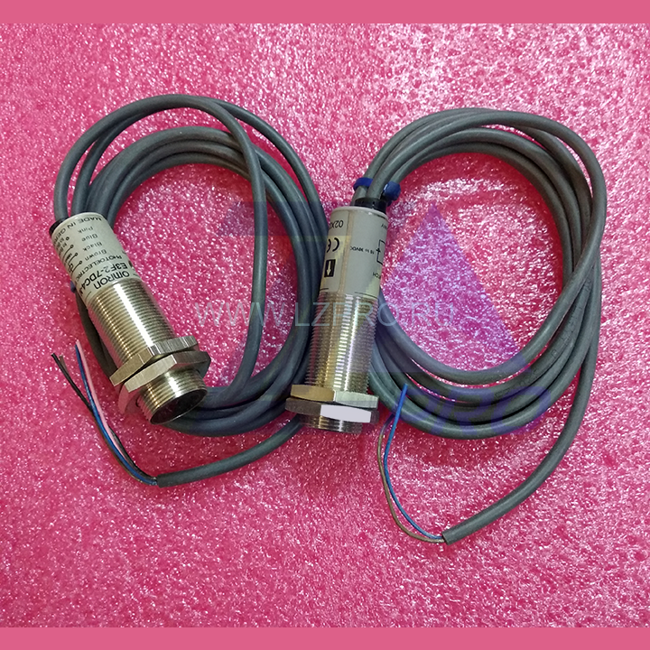 Фотоэлектрические датчики (2 шт.) E3F2-7C4-M 2M