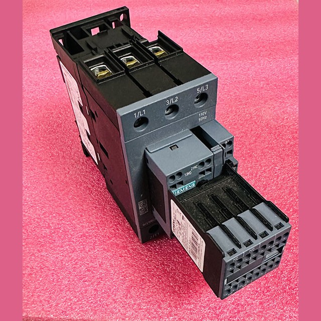 Контактор 110VAC 18,5kW 2NO+2NC 3RT2035-3AF04 Siemens