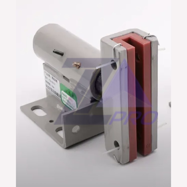 Башмак направляющей кабины SLG2 L=140мм P=9мм KM92510G09 Kone