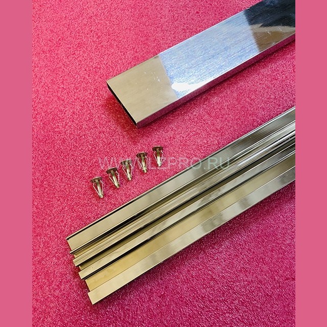 Плинтус кабины лифта L-1290 BROSSE(BRUCH) FAA459E999B1290 Otis