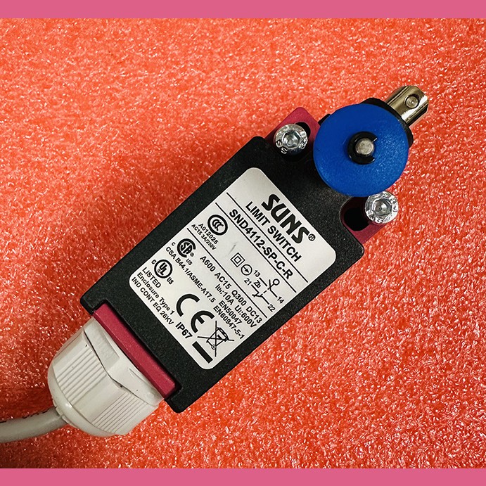 Выключатель SND4172-SP-C-R SUNS