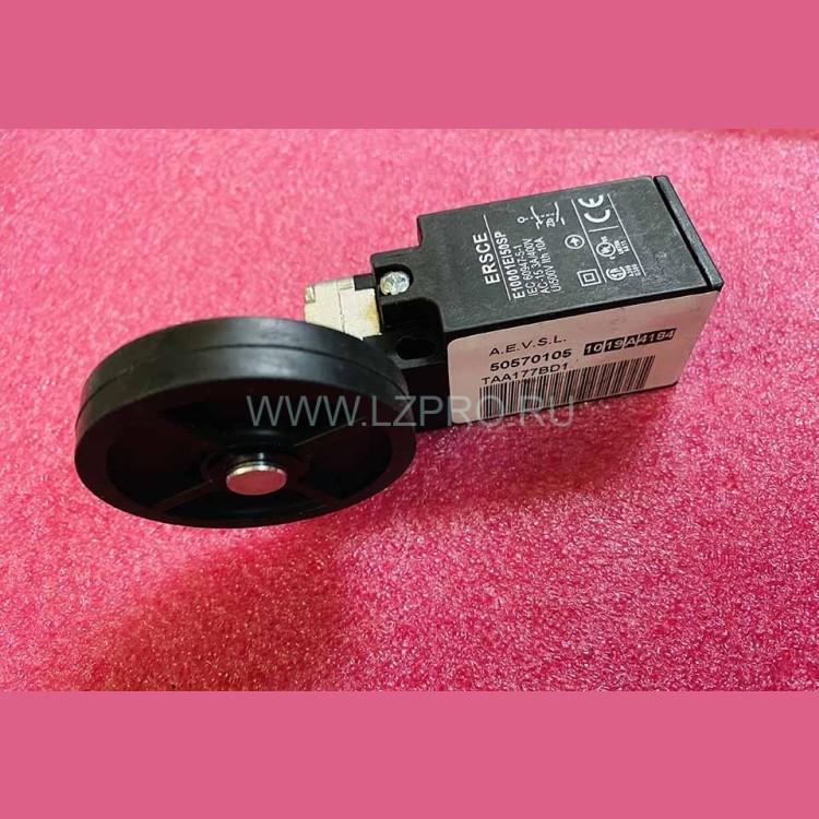 Выключатель с роликом d-50 мм TAA177BD1 Otis