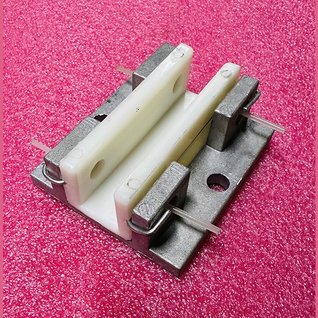 Башмак противовеса t-17 mm SLG8 KM51034810V004 Kone