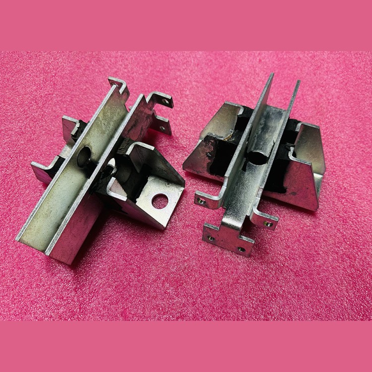 Башмак L=150мм нового образца ZAA237V1 Otis