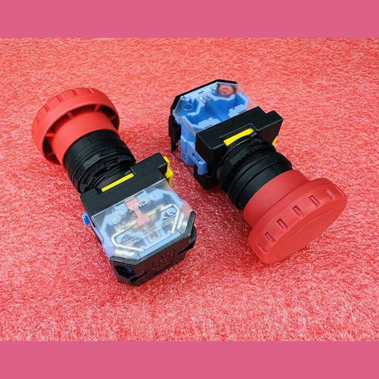 Кнопка Стоп "Грибок" поворотная XDL32-ES54D2