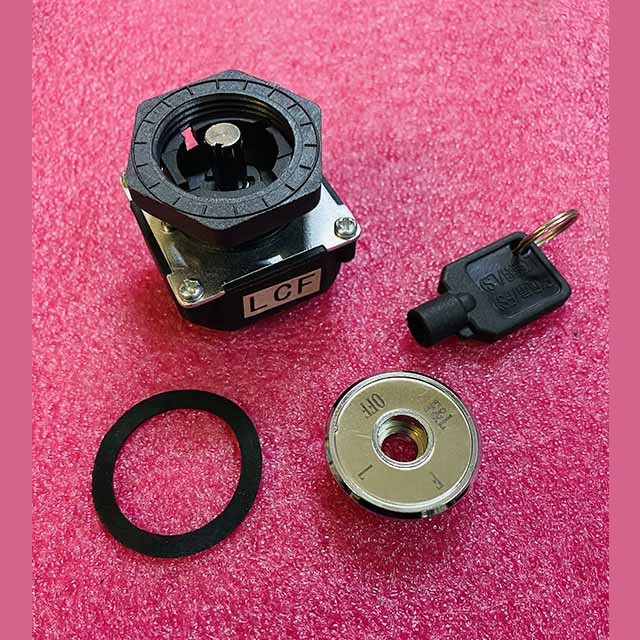 Ключевина четырехступенчатая  F&L fan/light XAA431BS1