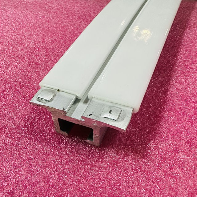 Направляющая поручня (изогнутая, возврат. Ход, нижняя площадка) L=1161 мм GAA27078K78 Otis