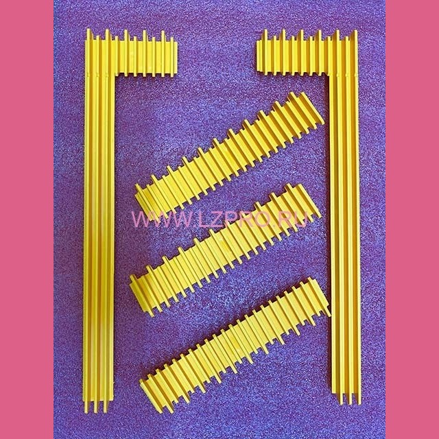 Комплект желтых пластиковых демаркационных линий ступени эскалатора 800 мм BLT