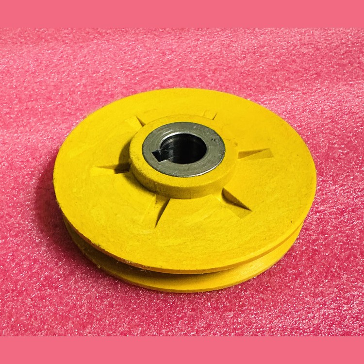 Шкив D-100мм пластиковый привода дверей 0463Б.03.10.140 МЛЗ