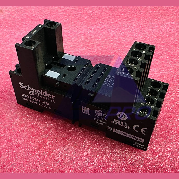 Колодка (розетка) промежуточного реле RXZE2M114M Schneider Electric