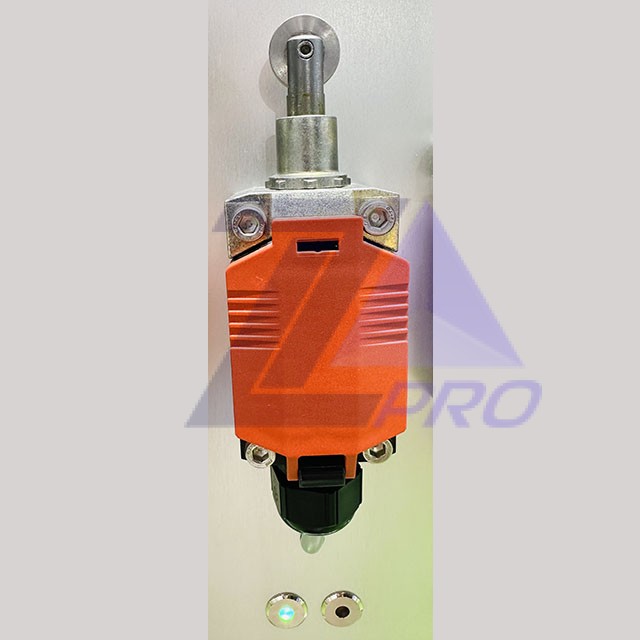 Выключатель IN73-S11 SM 6081000001 BERNSTEIN