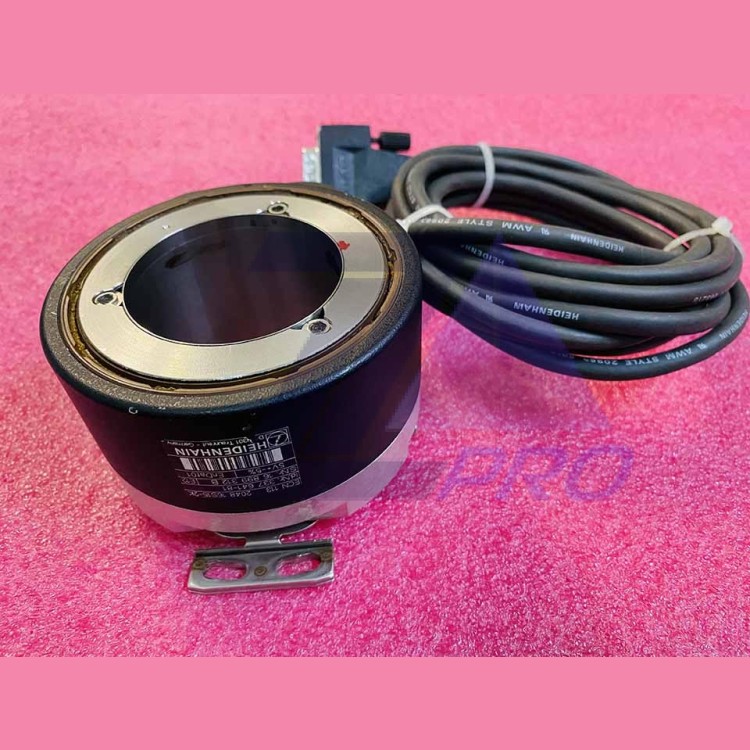 Энкодер инкрементальный 5V (тахометр синхронной безредукторной лебедки) ECN 113 2048 16S15-2K HEIDENHAIN