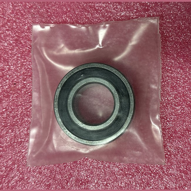 Подшипник 180205 (6205-RSR) (25х52х15) FAG