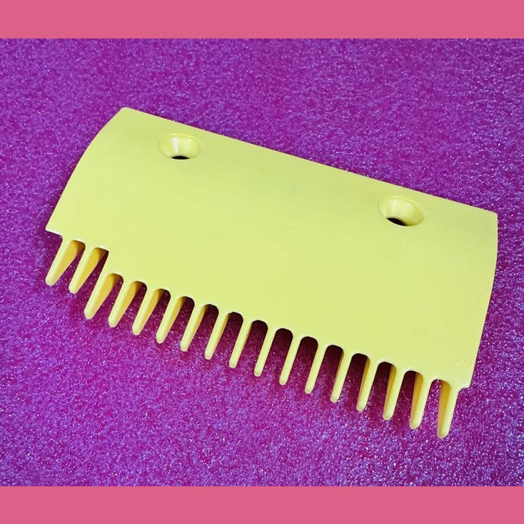 Гребенка правая эскалатора SCE желтая 17 зубьев 158x100mm Sigma