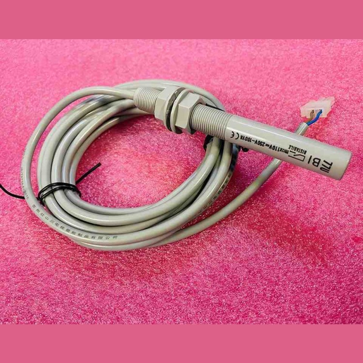 Датчик D=12mm бистабильный BI 77U/77N/77S KM713227G02(01) KM740337G01 Kone