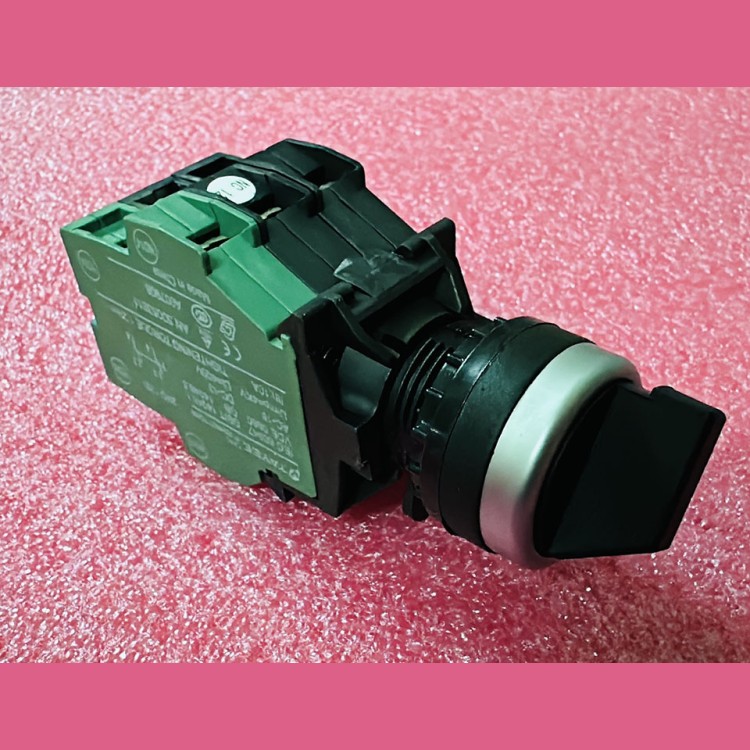 Переключатель режимов 4NC+2NO LA42 TAYEE