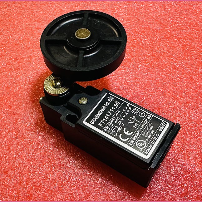 Выключатель FT141X11.90 Giovenzana