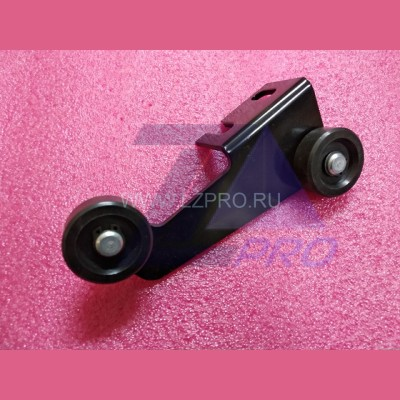 Качалка замка дверей с роликами левая/центральная L=160мм W=75мм 1101.109.9004V01 Genesis