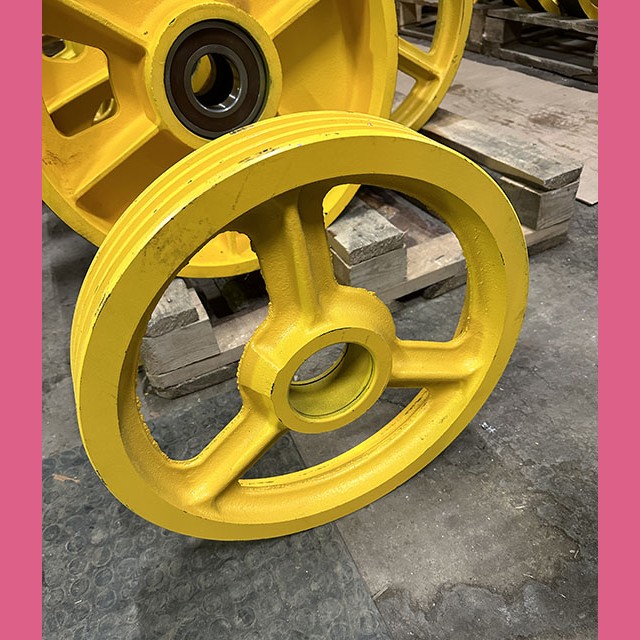 Отводной блок 424х3х10,5 0411.02.00.005 КМЗ