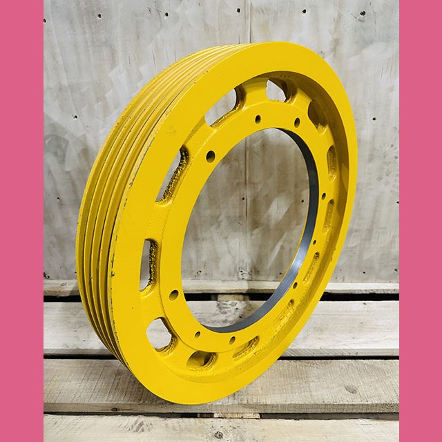 Шкив канатоведущий (обод) 520х4х12 M83 M93 Montanari