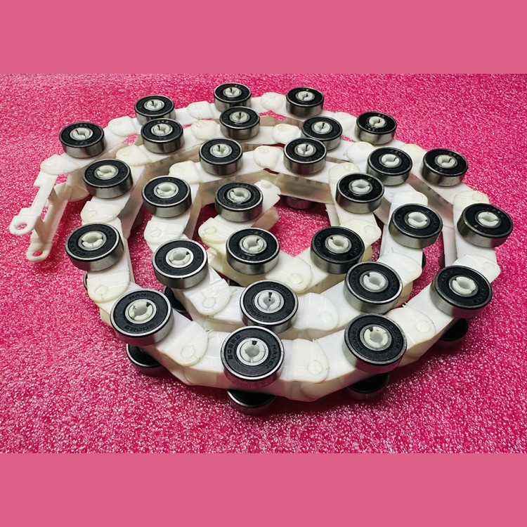 Цепь огибающая баллюстрады 28 пар L=1350мм шаг 45 R20 KM5232300G06 Kone