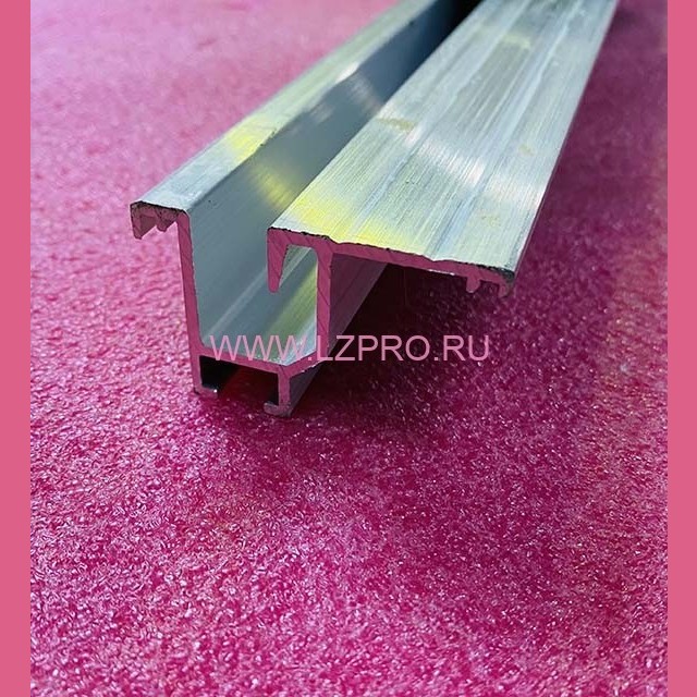 Порог дверей шахты центрального открывания L-1650 мм W-55 мм Selcom Wittur