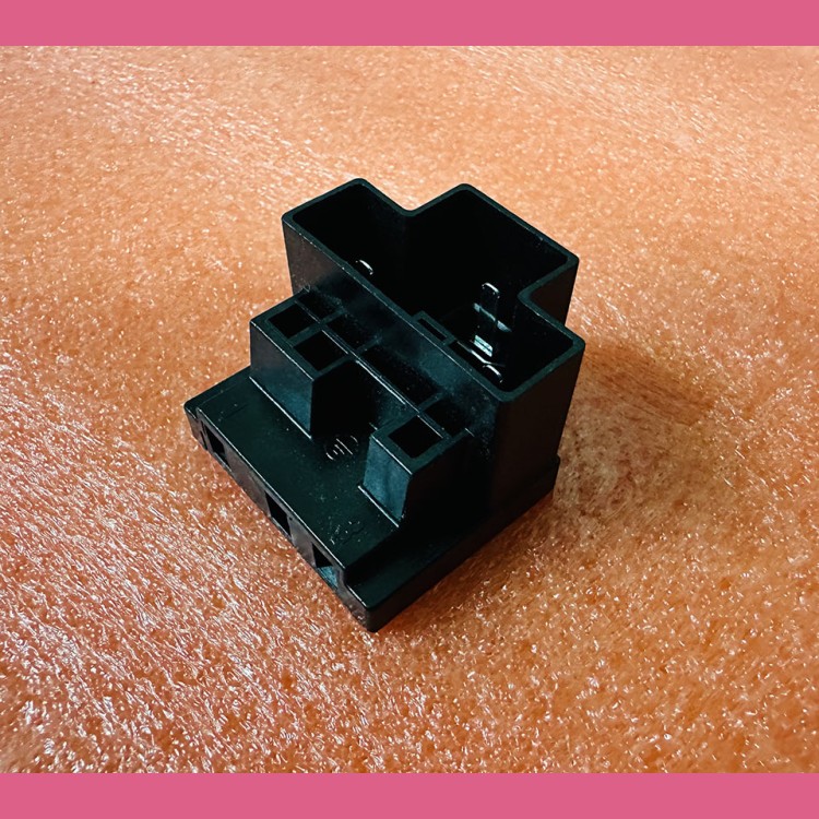 Разъем A0225 SUPU (2,5 мм2, черный, аналог 730-113)