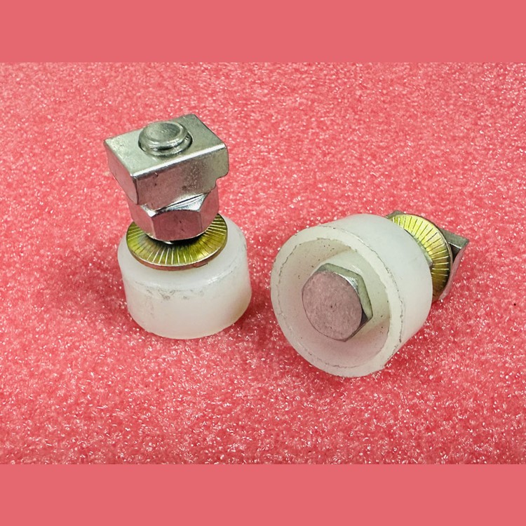 Ролик замка дверей шахты Varidor 30 D=30мм 962488 Schindler