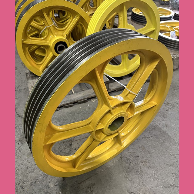 Шкив канатоведущий (575 мм, канаты 4x10 мм) TO260AK2 13VTR