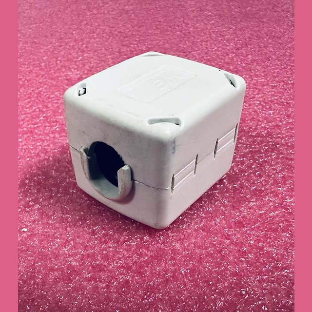 Ферритовый сердечник 74271222 wurth elektronik