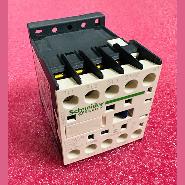 Контактор 220/230В 9А 3р 1NC LC1K0901M7 Schneider Electric
