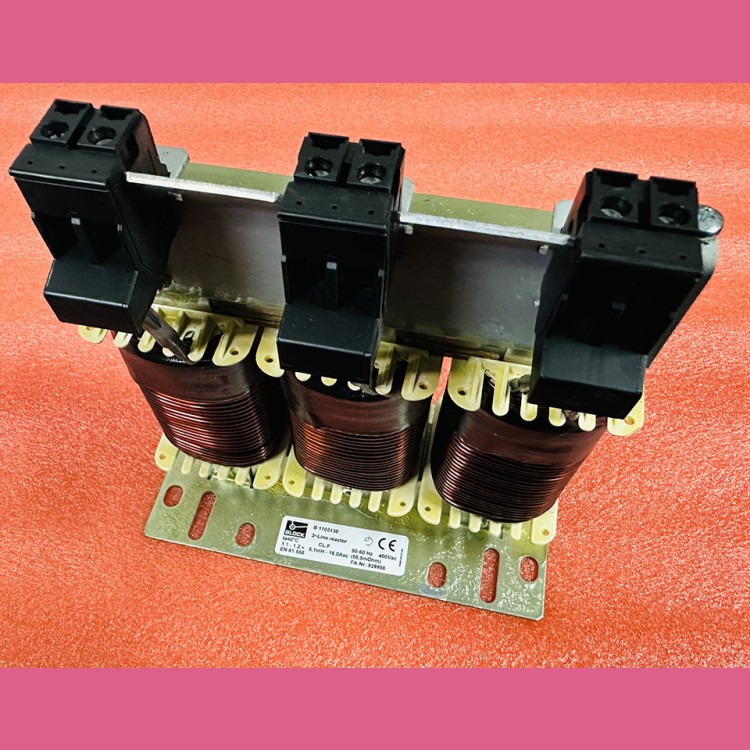 Трансформатор 3-Line reactor 50-60Hz 400Vac 1.1-1.2=5,1mH-16,0Aac (55,5mOhm) BLOCK