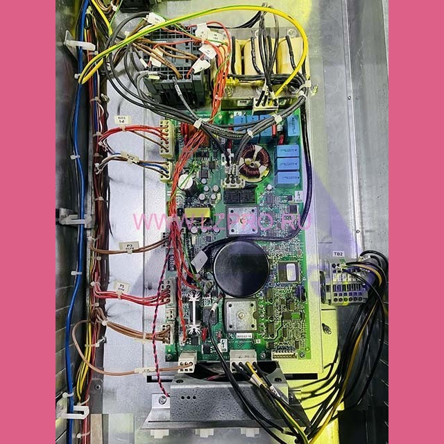 Привод частотный SSI UD402 GCA21305XT10 (УЦЕНЕННЫЙ)