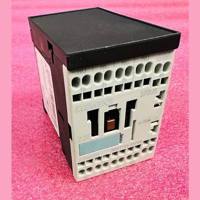 Вспомогательный контактор 230V 2NO+2NC 3RH1122-2AP00 Siemens